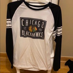Women’s Chicago Blackhawks long sleeve